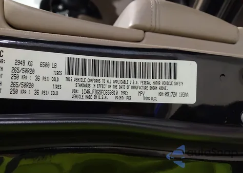 2015 Jeep Grand Cherokee Limited from USA, damaged, VIN 1C4RJFBG5FC650810